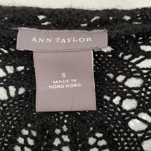 Ann Taylor wool blend crochet black cardigan with velvet tie size S. EUC. - Picture 2 of 8